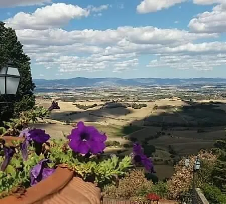 Country house Relais La Costa Montefollonico